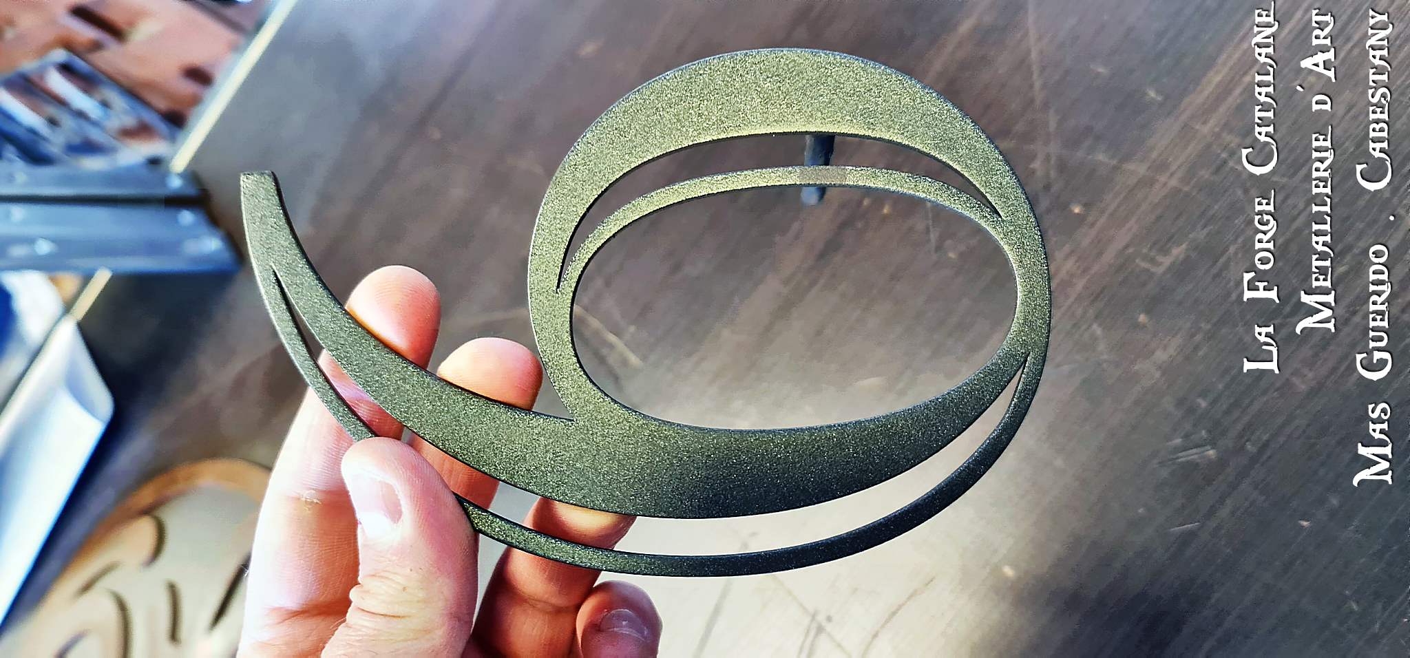 numero 6 decoupe laser thermolaquage forge catalane.jpg